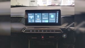 2. CMH MG Pinetown MG3 infotaiment1