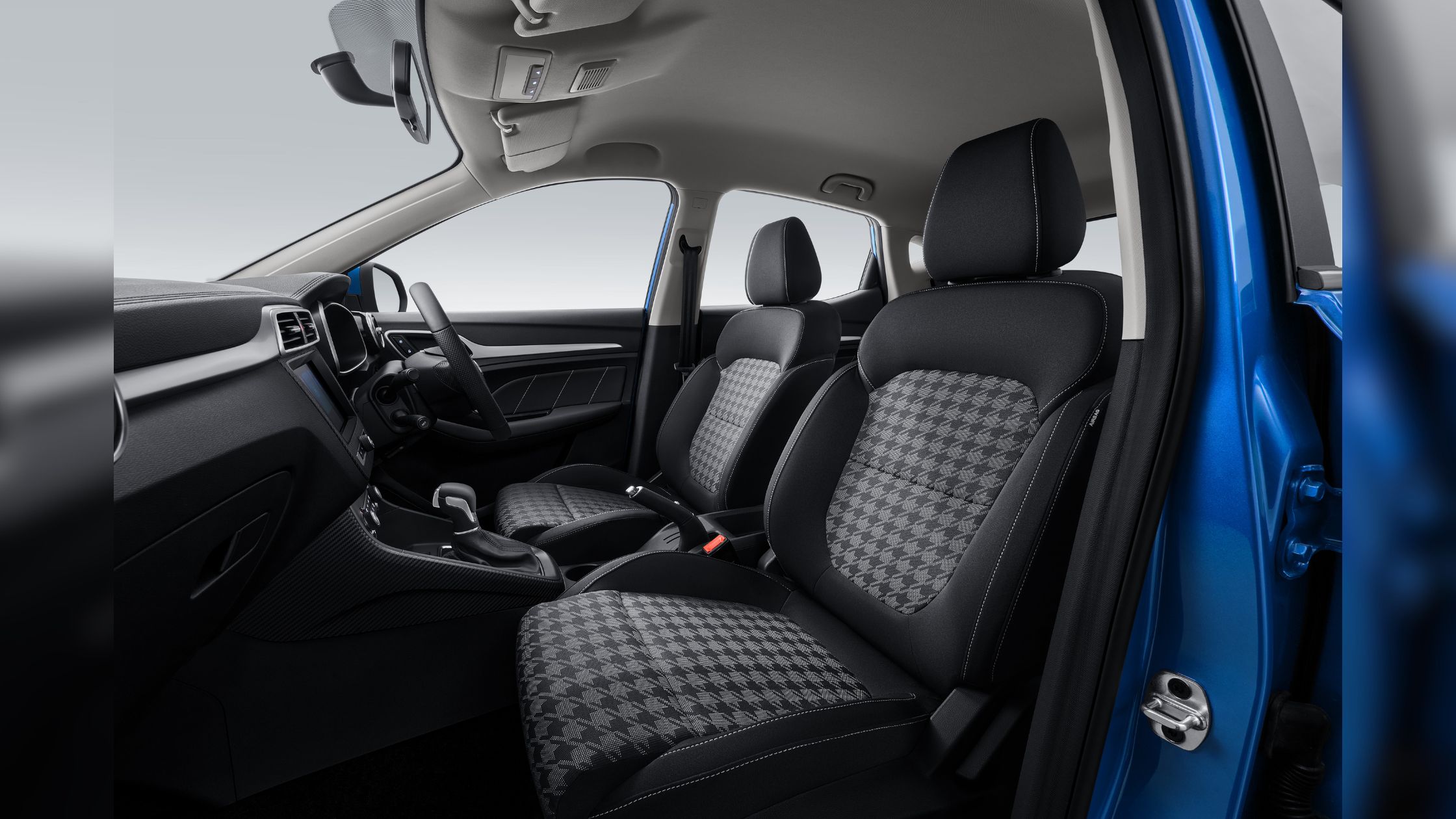 MG ZS Interior Front